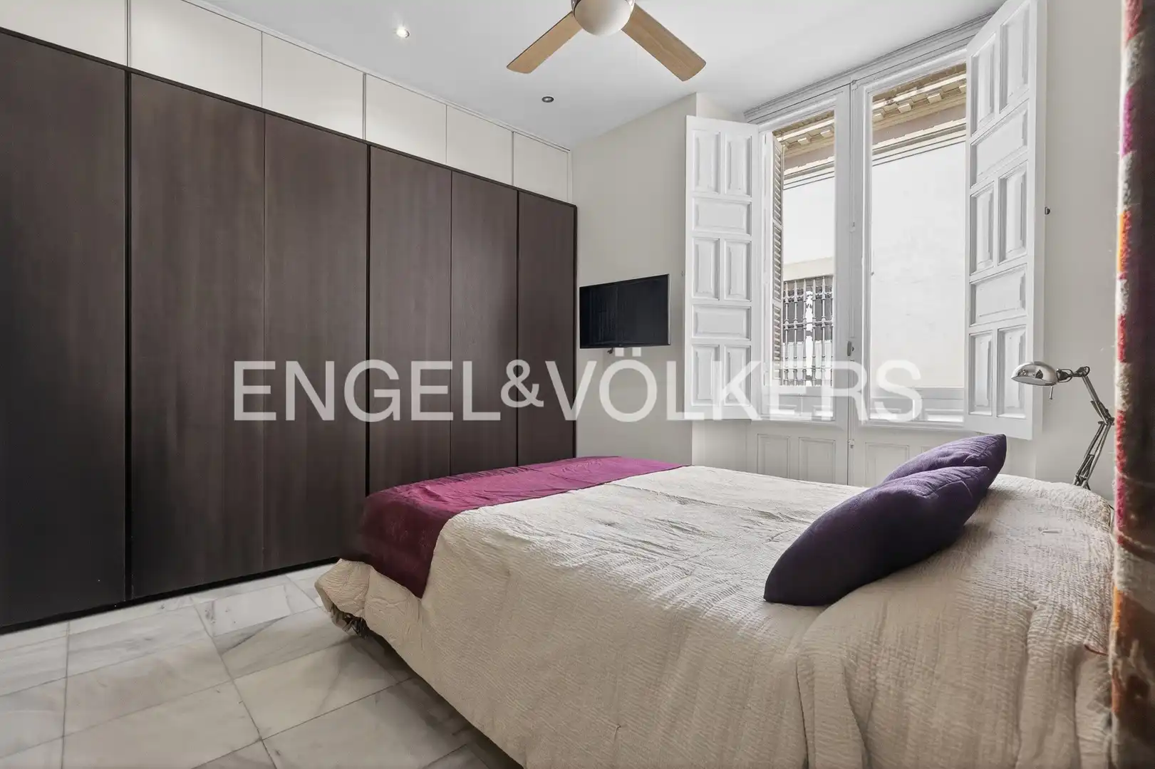 Schlafzimmer von Wohnungen zur Miete in Sevilla mit Klimaanlage, Heizung und Balkon