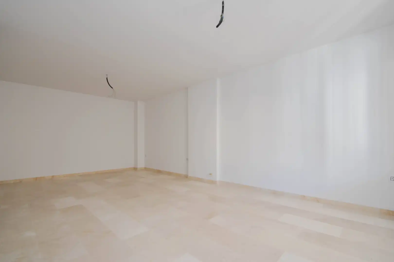 Casa adosada en venta en Atarfe con Trastero y Balcón