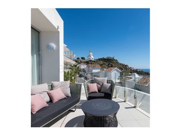 Dúplex con ascensor en venta en La Capellanía - El Higuerón