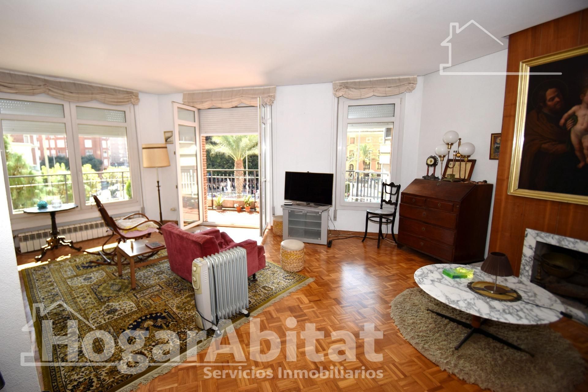 Living room of Flat for sale in Castellón de la Plana / Castelló de la Plana  with Storage room and Balcony