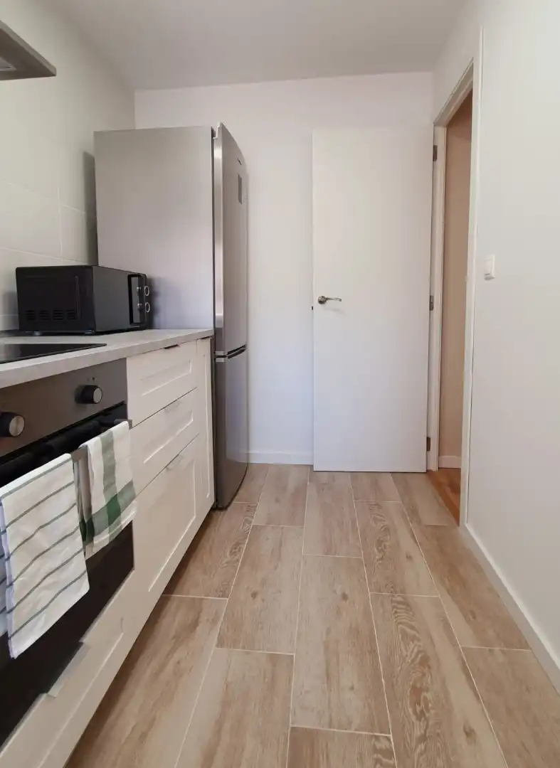 Cocina de Piso de alquiler en Valencia con Aire acondicionado, Parquet y Amueblado
