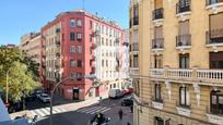 Vista exterior de Piso en venta en  Madrid Capital con Aire acondicionado y Terraza