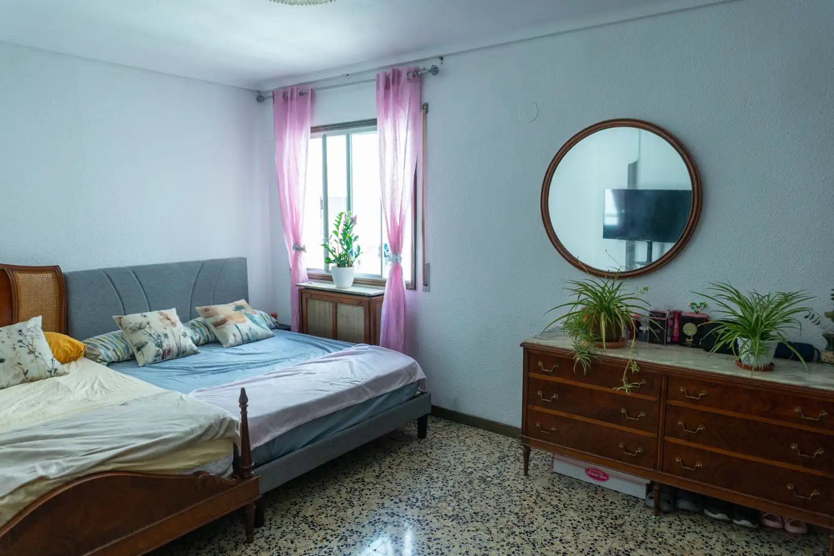 Habitación de Piso en venta en Zaragoza con Aire acondicionado, Calefacción y Terraza