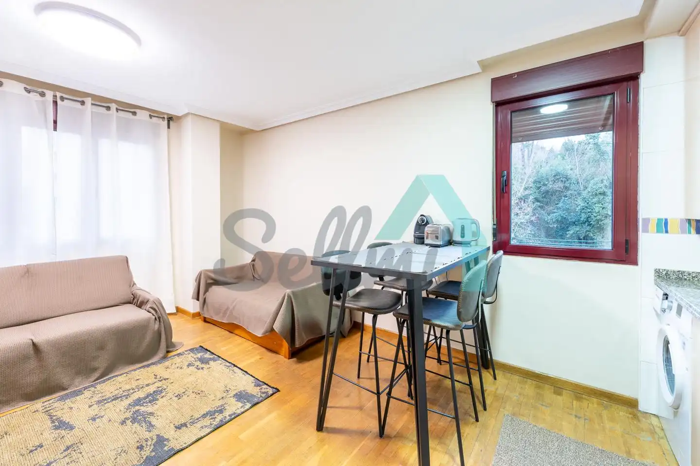 Exterior view of Flat for rent in Oviedo   with Heating, Parquet flooring and Furnished