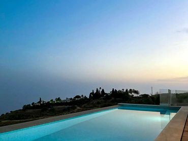Villa con piscina in vendita a N/A
