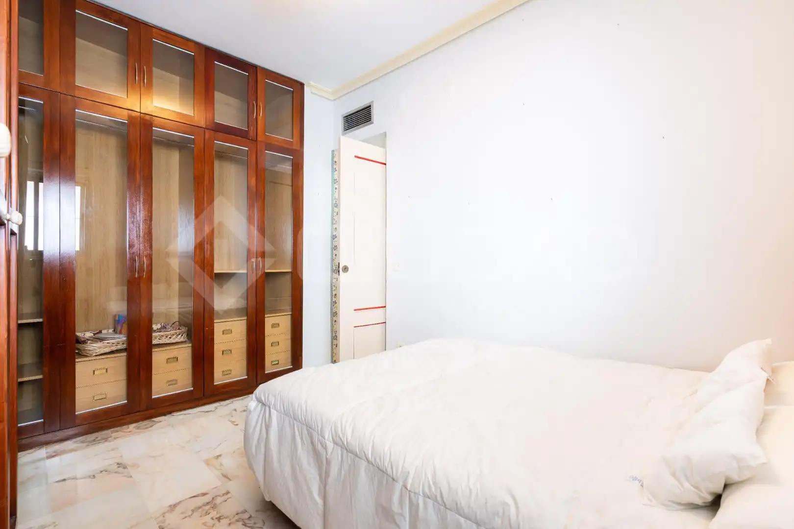 Habitación de Piso en venta en Sevilla