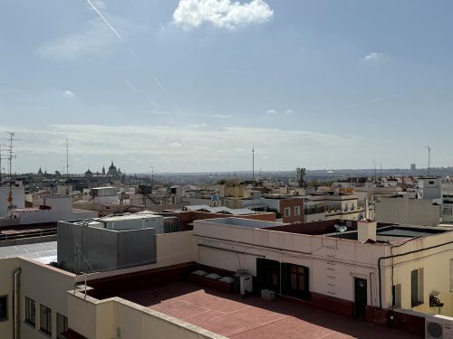 Vista exterior de Ático en venta en  Madrid Capital con Aire acondicionado, Calefacción y Parquet