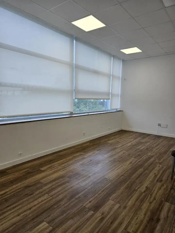 Büro zur Miete in Imperial de Aragon