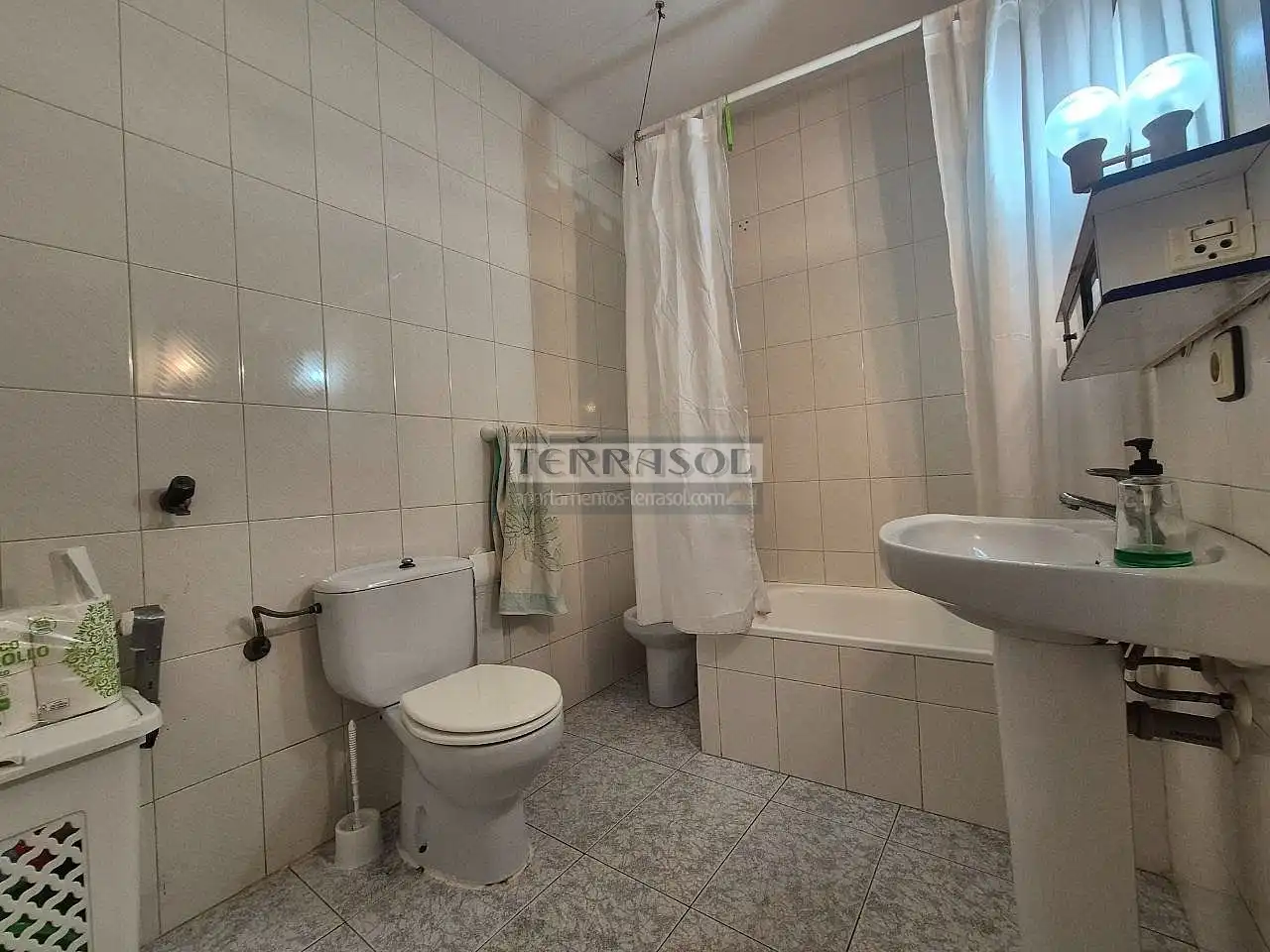 Bany de Casa o xalet en venda en Vélez-Málaga amb Piscina