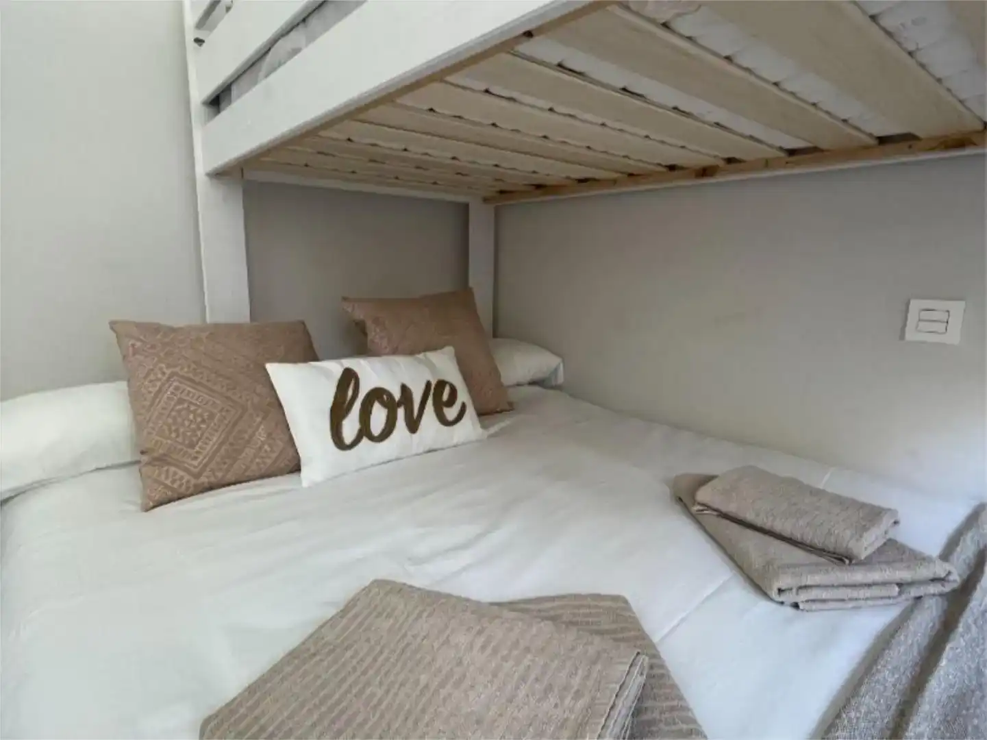 Habitación de Piso en venta en Marbella con Aire acondicionado, Jardín privado y Trastero