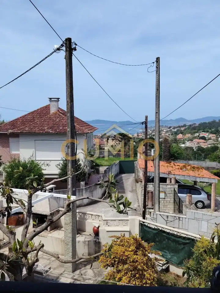 Casa o chalet de alquiler en Nigrán con Calefacción, Jardín privado y Amueblado