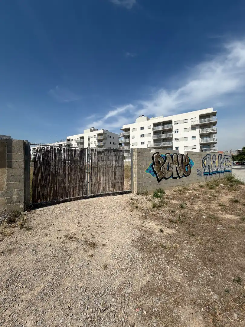 Vista exterior de Terreno industrial en venta en Valencia