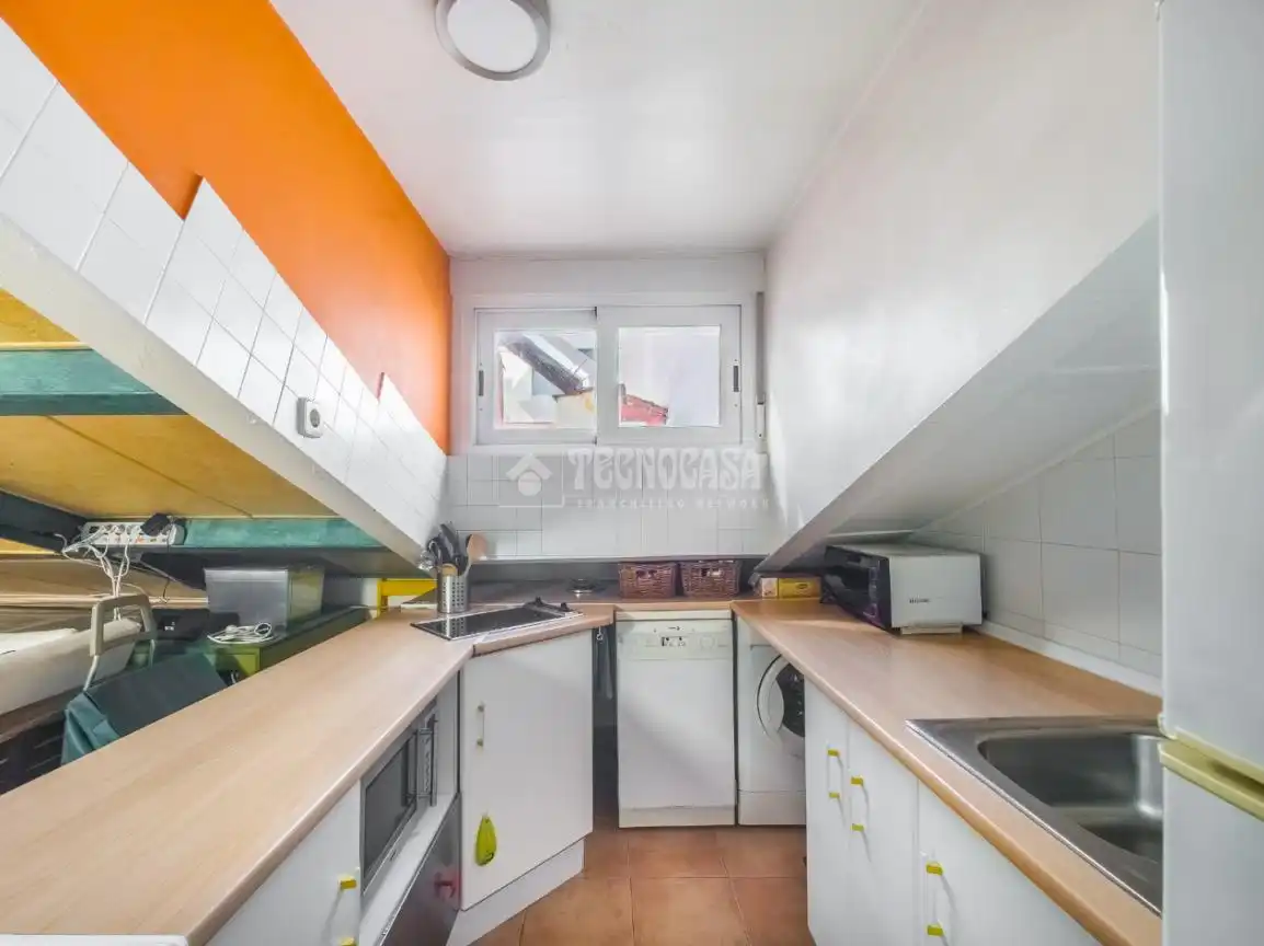 Cocina de Piso en venta en Madrid con Calefacción