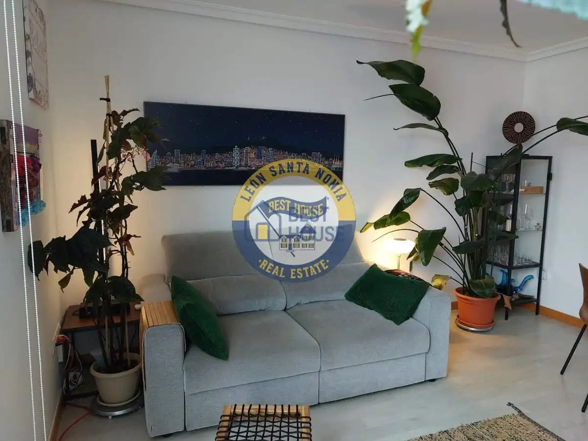 Flat with terrace for sale in Villaquilambre, imagen 12