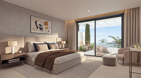 Apartamento de golf de primera línea en Marbella con vistas panorámicas al mar, grandes terrazas., imatge 3