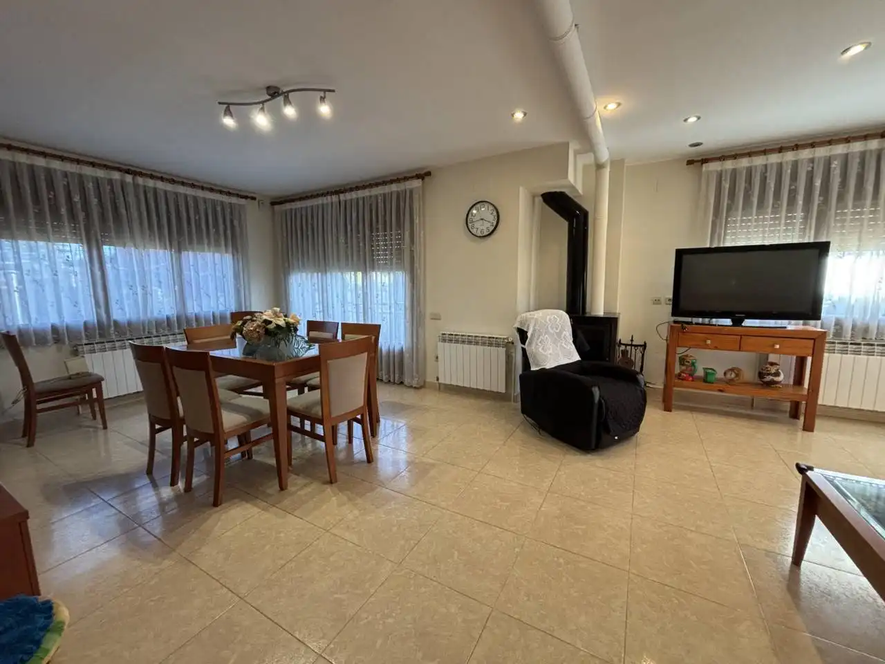 Sala de estar de Casa o chalet en venta en Perafita con Aire acondicionado, Calefacción y Jardín privado