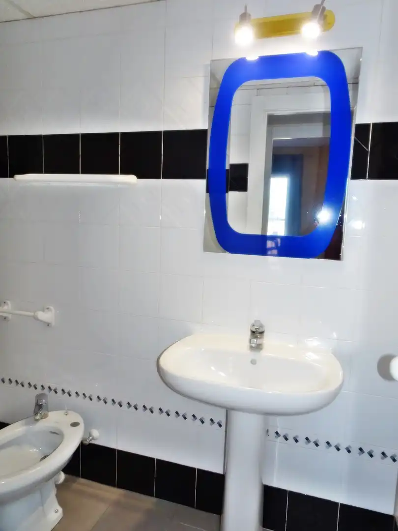Baño de Apartamento de alquiler en Gandia con Terraza, Amueblado y Horno