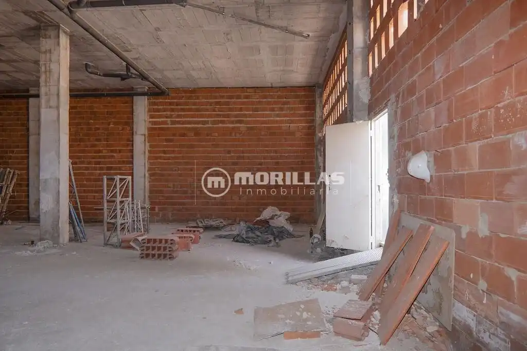 Local en venta en Calasparra