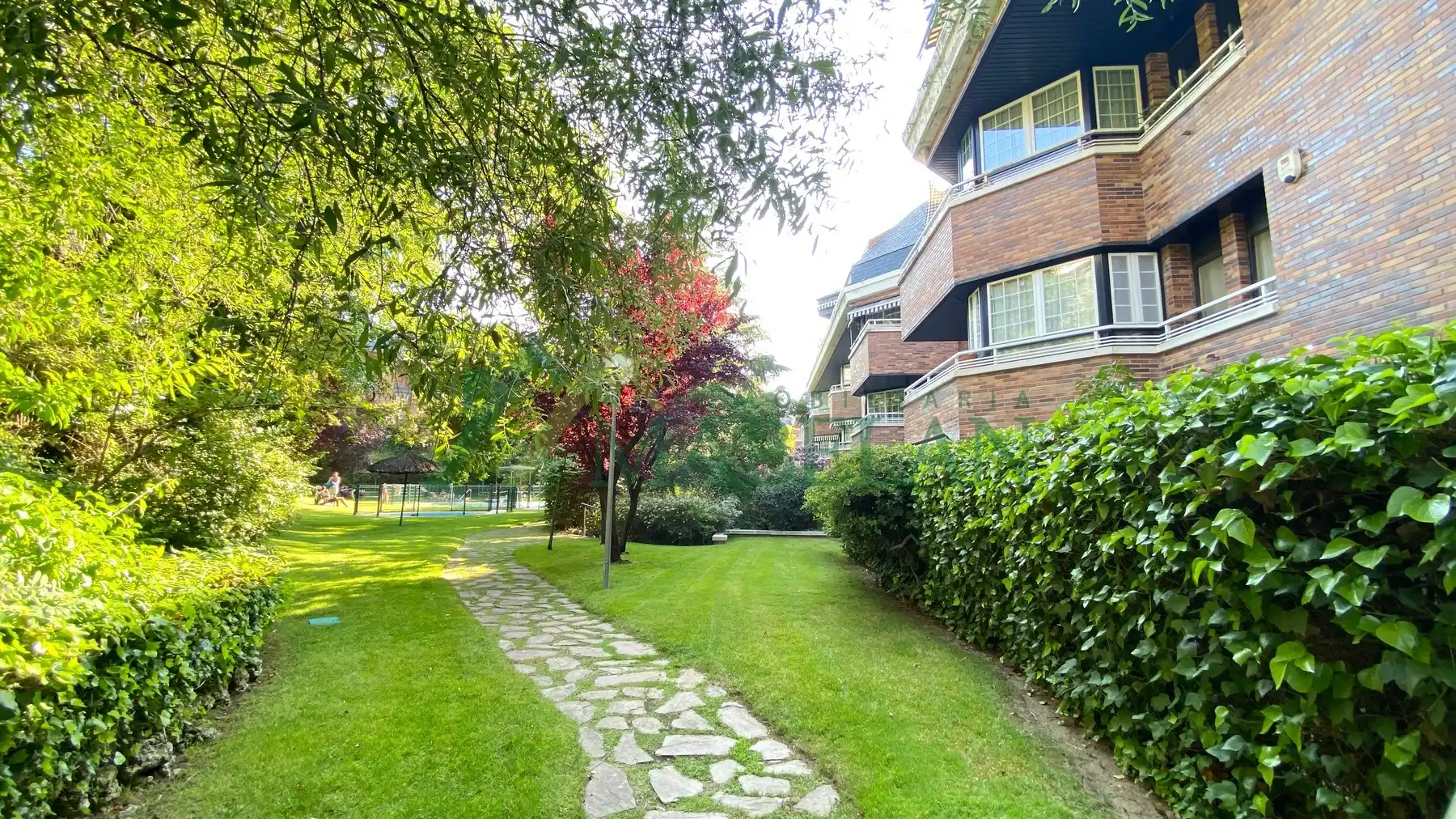Außenansicht von Dachboden zum Verkauf in Las Rozas de Madrid mit Klimaanlage, Heizung und Parkett