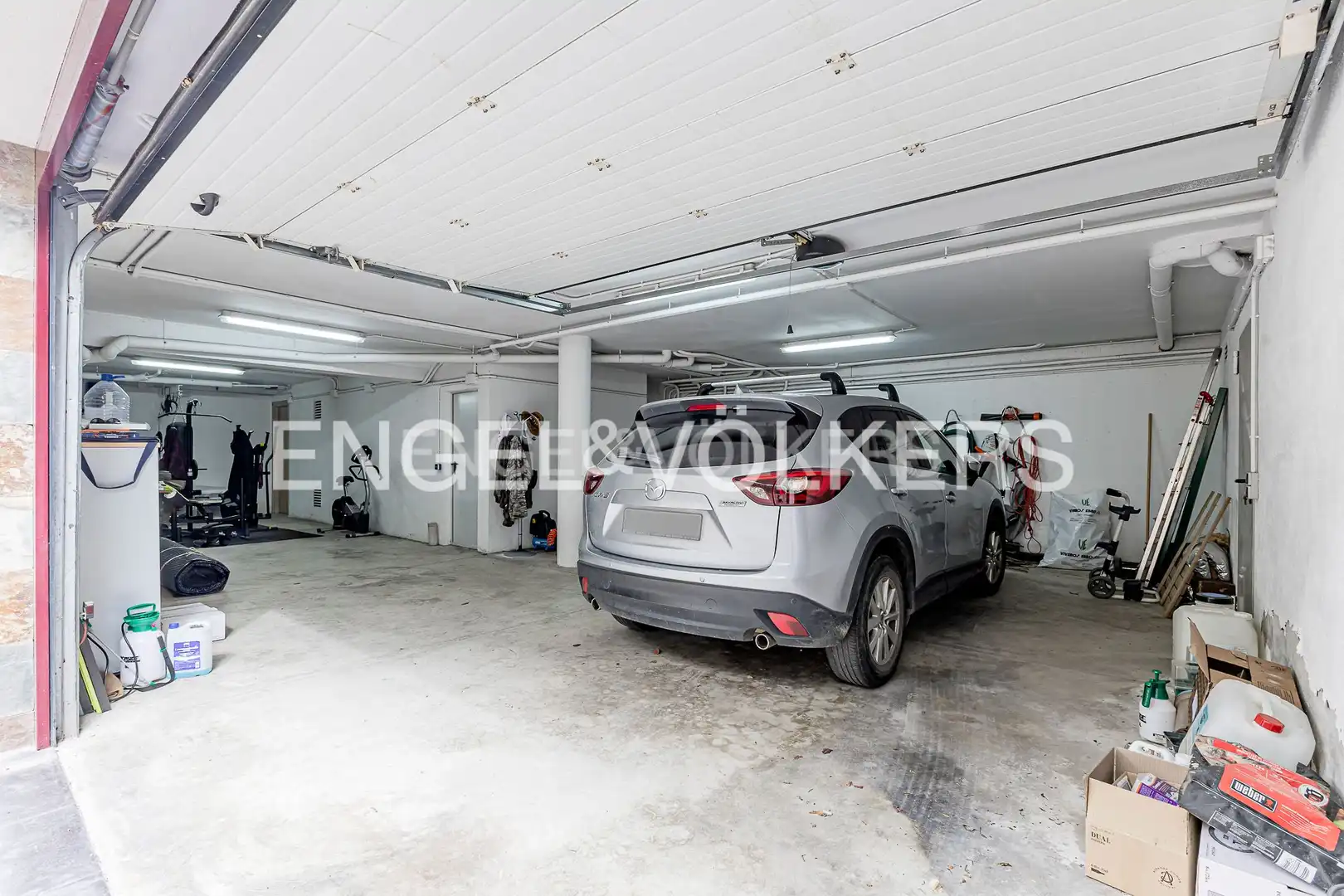 Parking de Casa o chalet en venta en El Vendrell con Aire acondicionado, Calefacción y Jardín privado