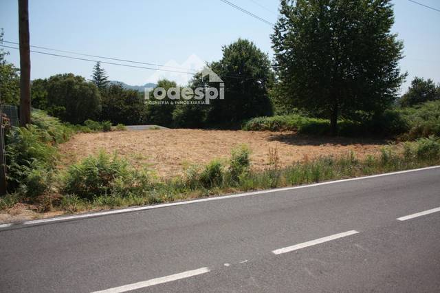 Terreno en Venta en Ponteareas