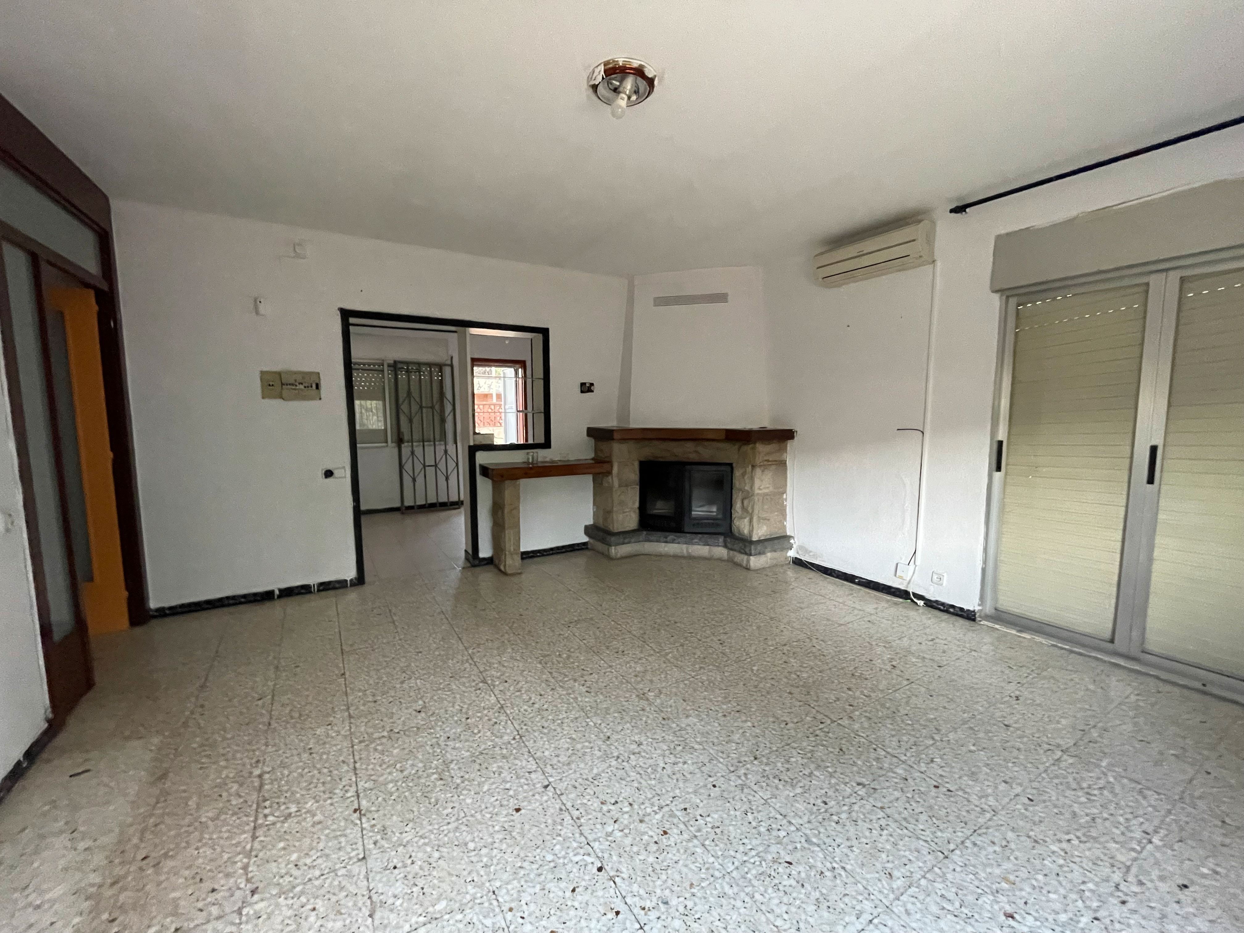 Living room of House or chalet for sale in Castellví de Rosanes  with Air Conditioner, Private garden and Terrace