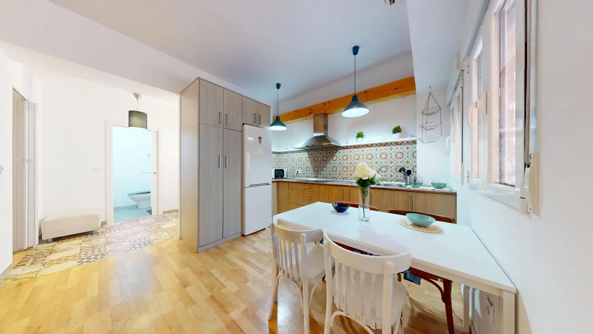 Küche von Geschaftsraum zum Verkauf in  Madrid Capital mit Klimaanlage und Möbliert