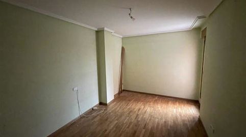 Foto 3 de Piso en venta en C/ Camino de Santiago, Centro, Ponferrada