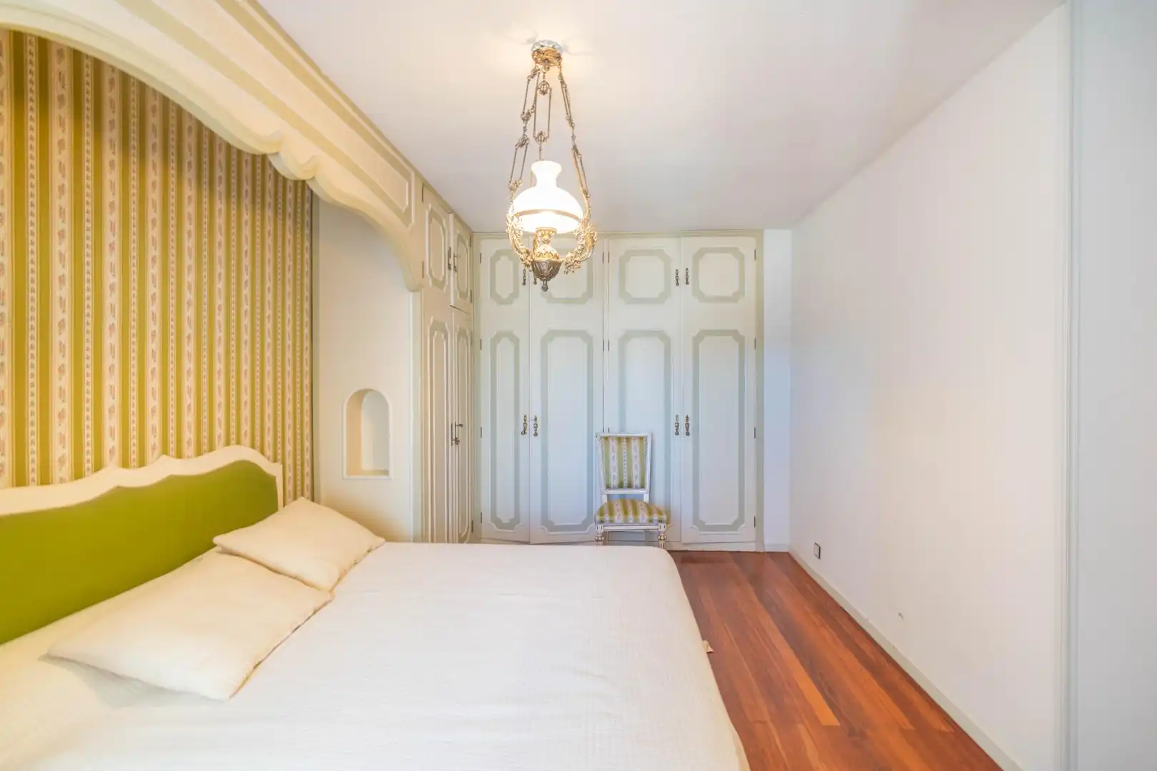 Bedroom of Flat for sale in 2º Ensanche