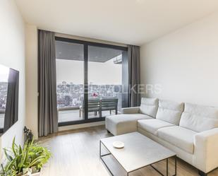 Sala d'estar de Apartament de lloguer en  Madrid Capital amb Aire condicionat, Calefacció i Jardí privat