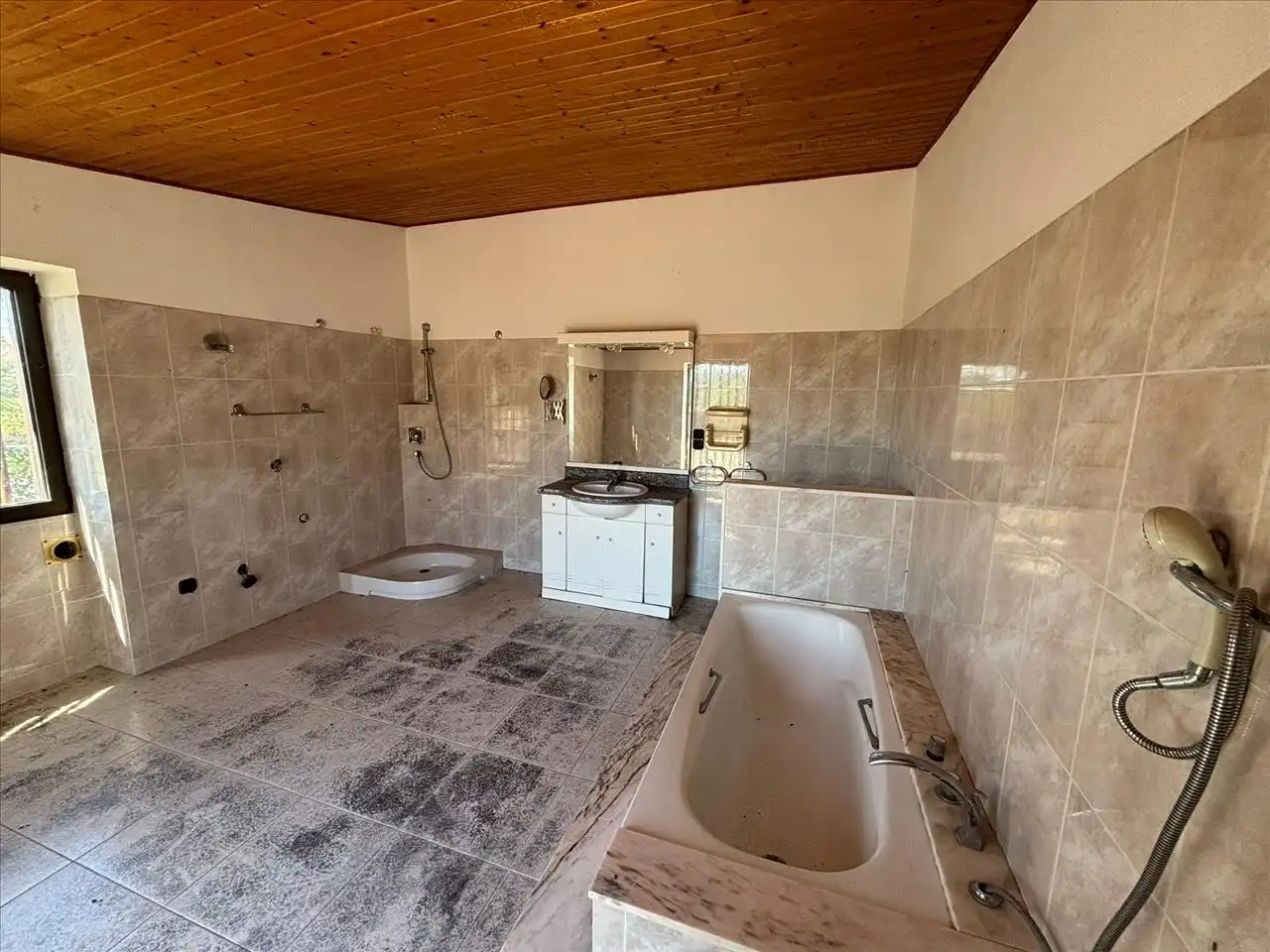 Baño de Casa o chalet en venta en Ulldecona con Terraza y Piscina
