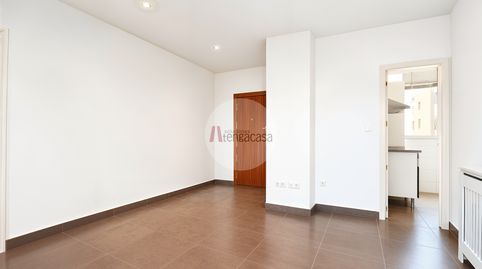 Foto 5 von Dachboden zur Miete in Calle Alcalá, Fuente del Berro, Madrid Capital