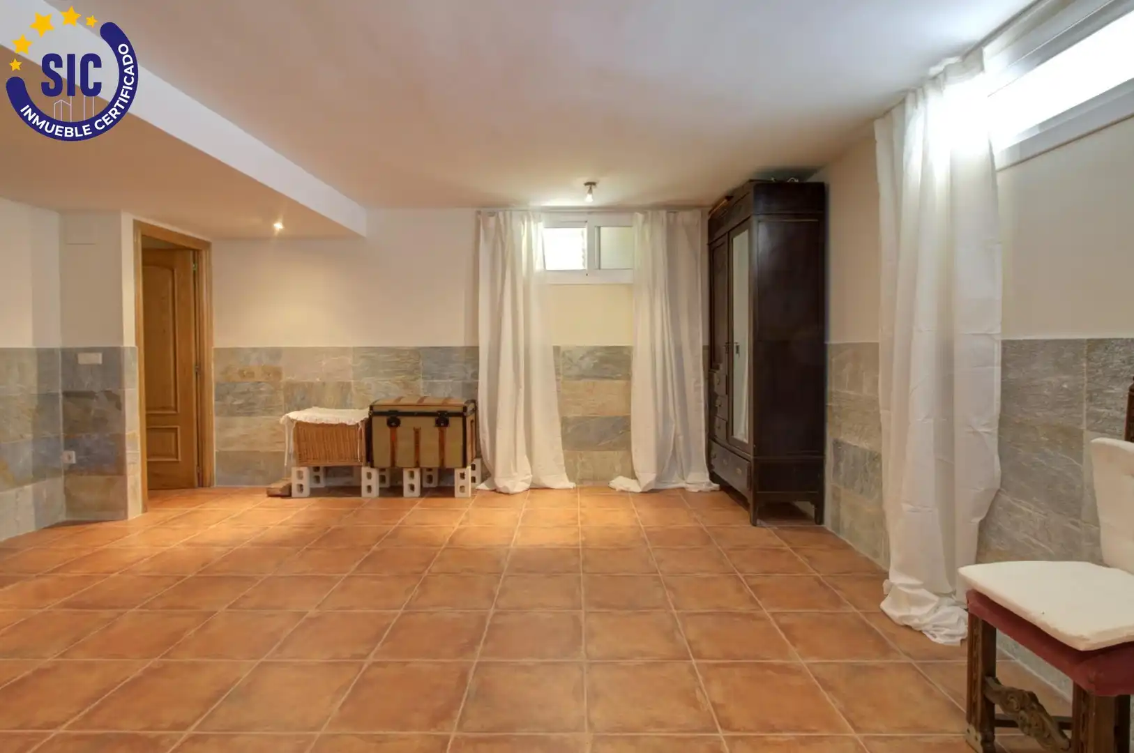 Casa adosada en venda en Sagunto / Sagunt amb Aire condicionat, Calefacció i Jardí privat