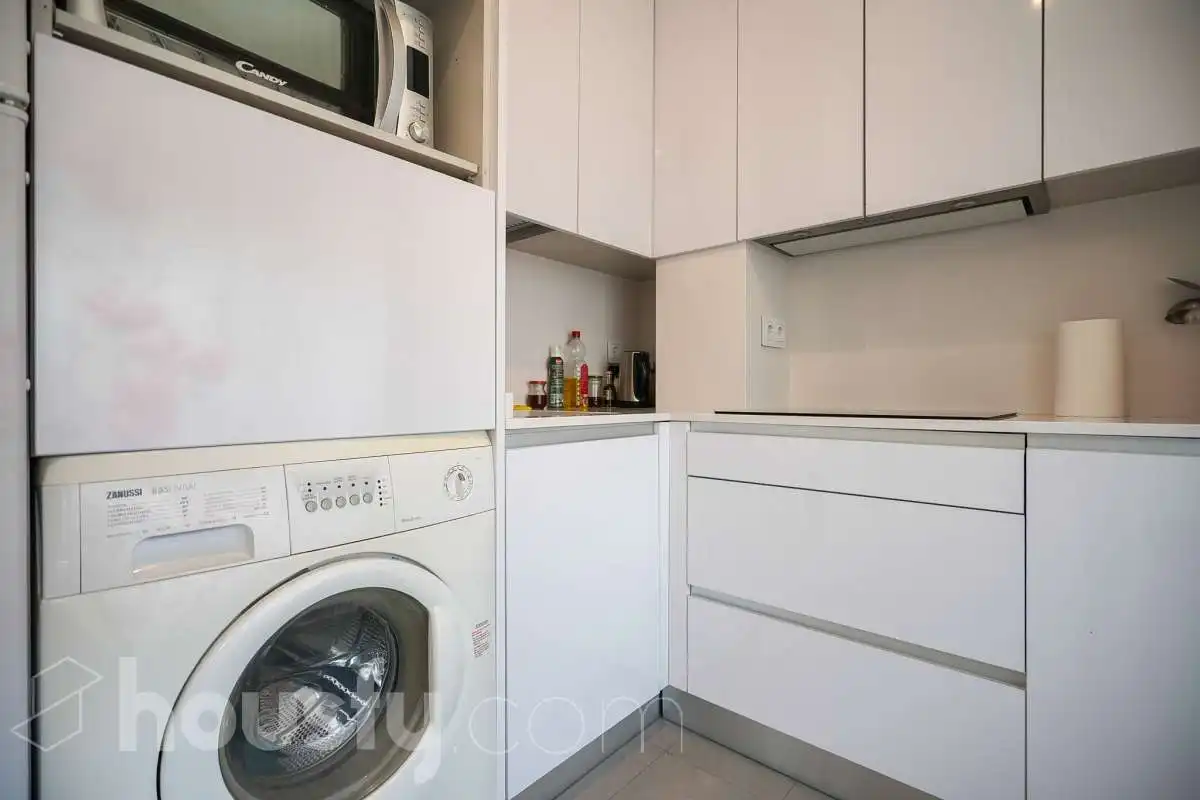 Cuina de Pis en venda en Madrid amb Aire condicionat, Calefacció i Moblat