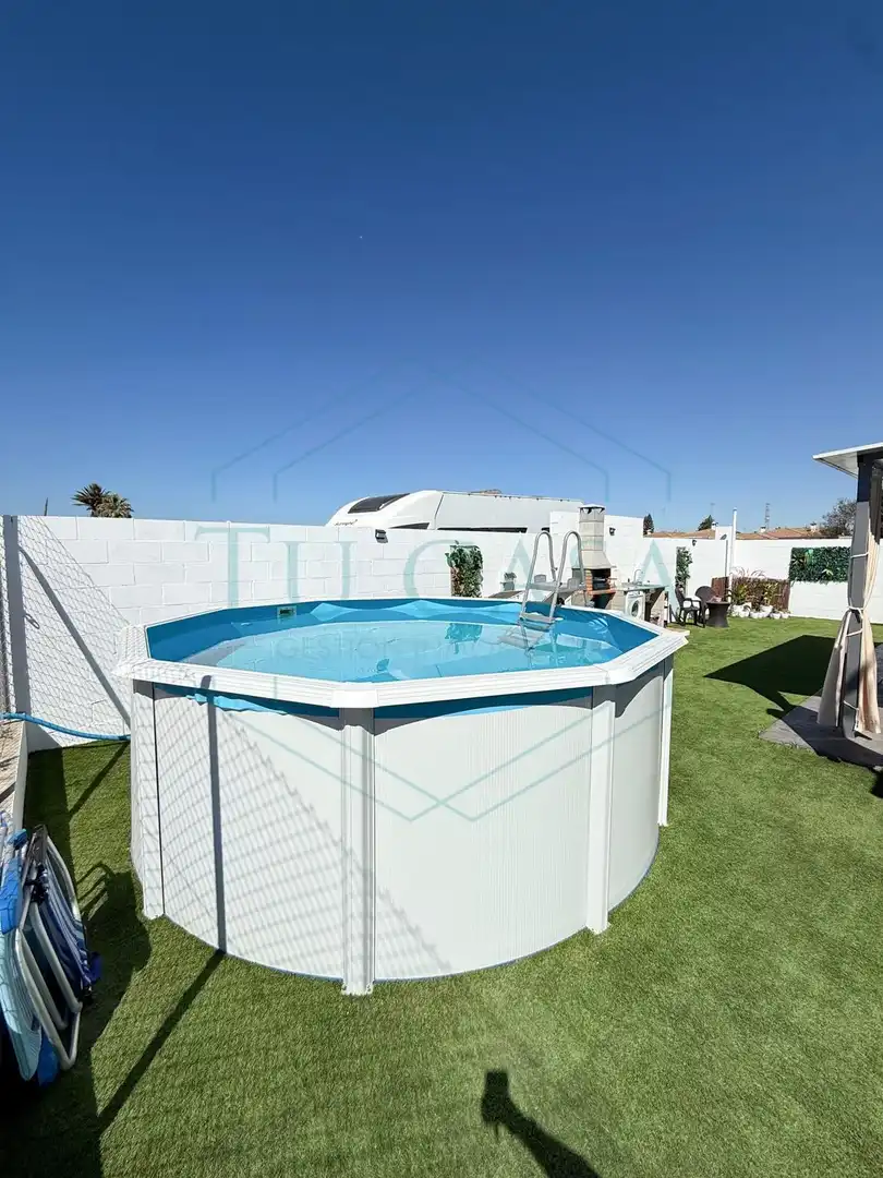 Piscina de Casa o xalet en venda en Chiclana de la Frontera