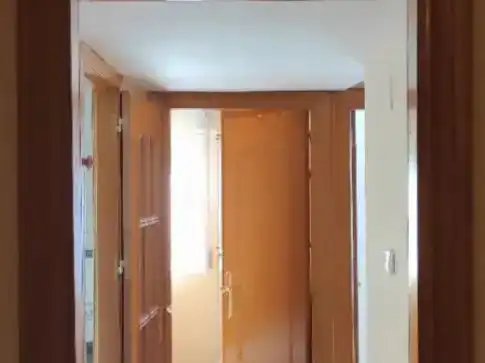 Flat for sale in  Granada Capital