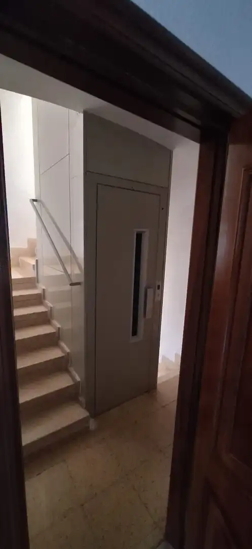 Flat with terrace for sale in Calle San Joaquín 9, imagen 8