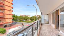 Exterior view of Flat for sale in Vilanova i la Geltrú  with Heating and Balcony