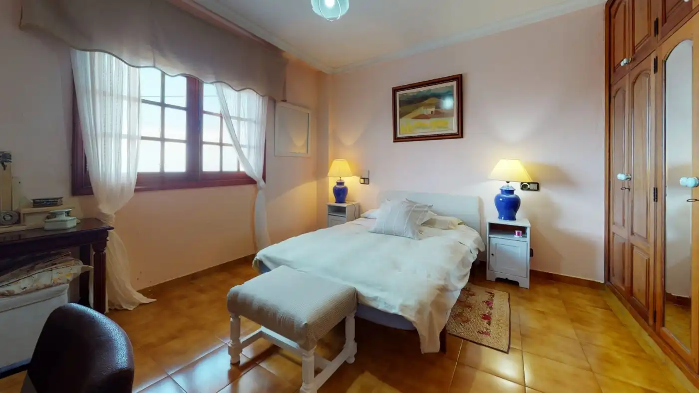 Dormitori de Casa o xalet en venda en Las Palmas de Gran Canaria amb Jardí privat, Terrassa i Traster
