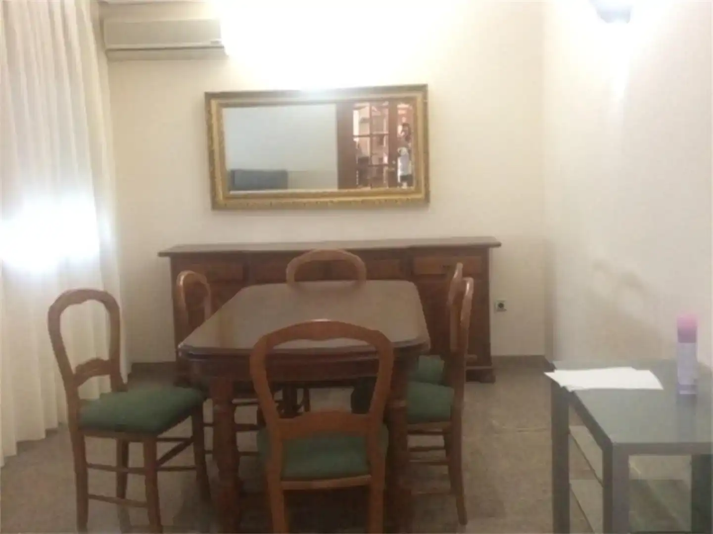 Comedor de Piso en venta en Saucedilla con Aire acondicionado, Jardín privado y Amueblado