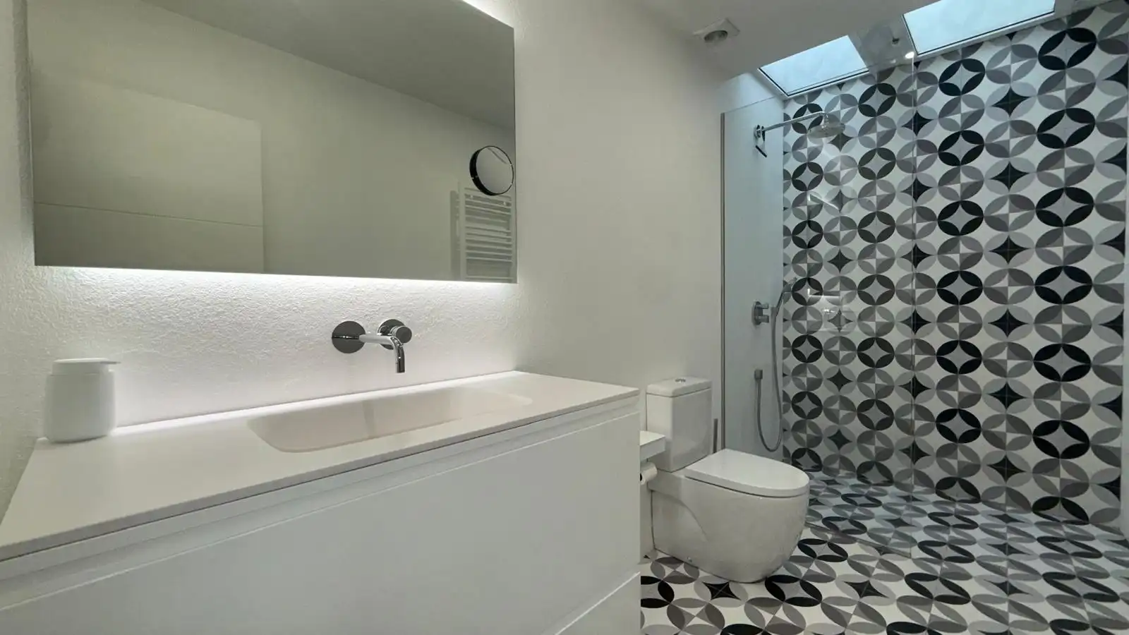 Baño de Casa adosada en venta en Begur con Aire acondicionado, Calefacción y Terraza