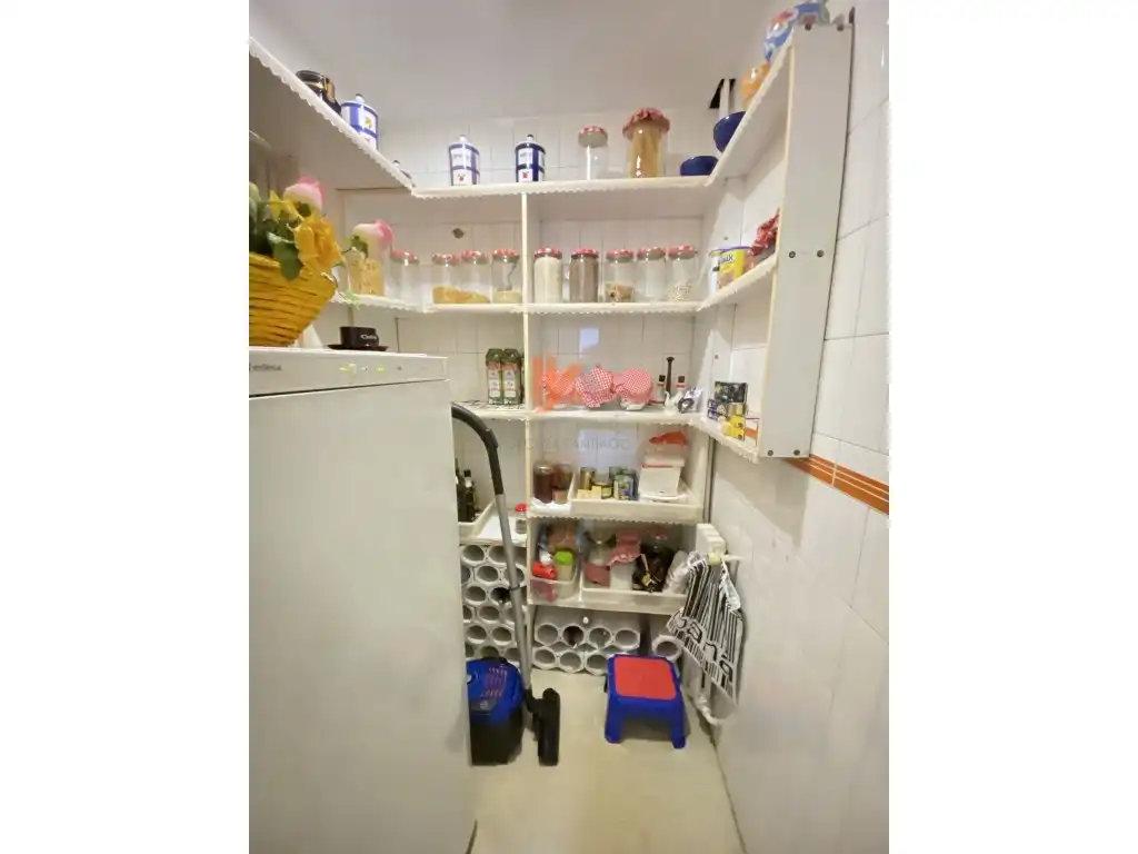Cocina de Piso en venta en Santiago de Compostela  con Calefacción y Horno