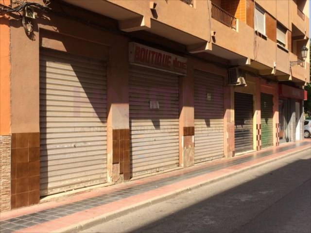 Local comercial en Alquiler en Albal