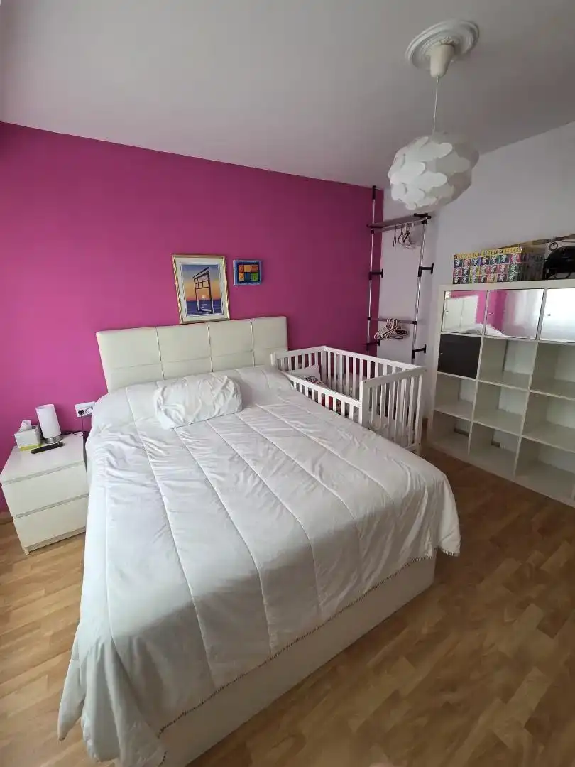 Habitación de Piso en venta en Ponteceso con Parquet, Amueblado y Horno