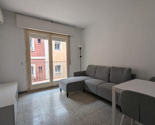 Living room of Flat to rent in  Barcelona Capital  with Air Conditioner, Furnished and Washing machine