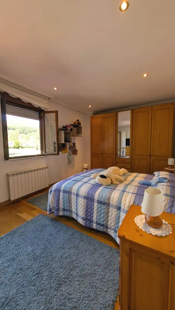 Bedroom of Houses for sale in Los Corrales de Buelna   with Heating, Private garden and Terrace