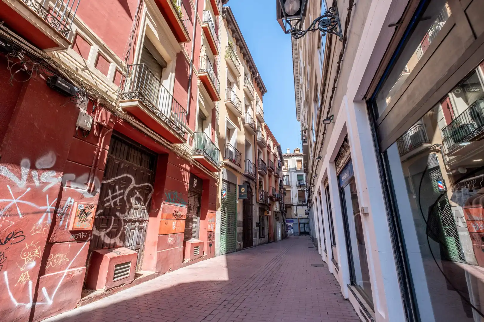Vista exterior de Pis en venda en Zaragoza amb Calefacció, Parquet i Traster