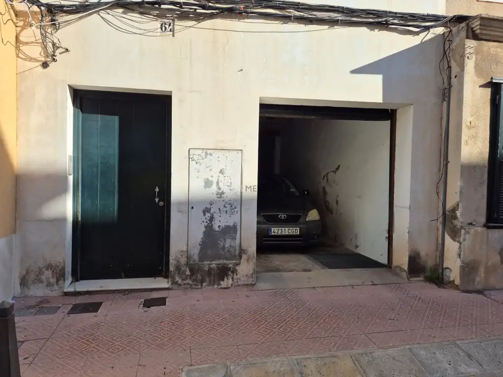 Individual for sale in Carrer de s'Arraval 64