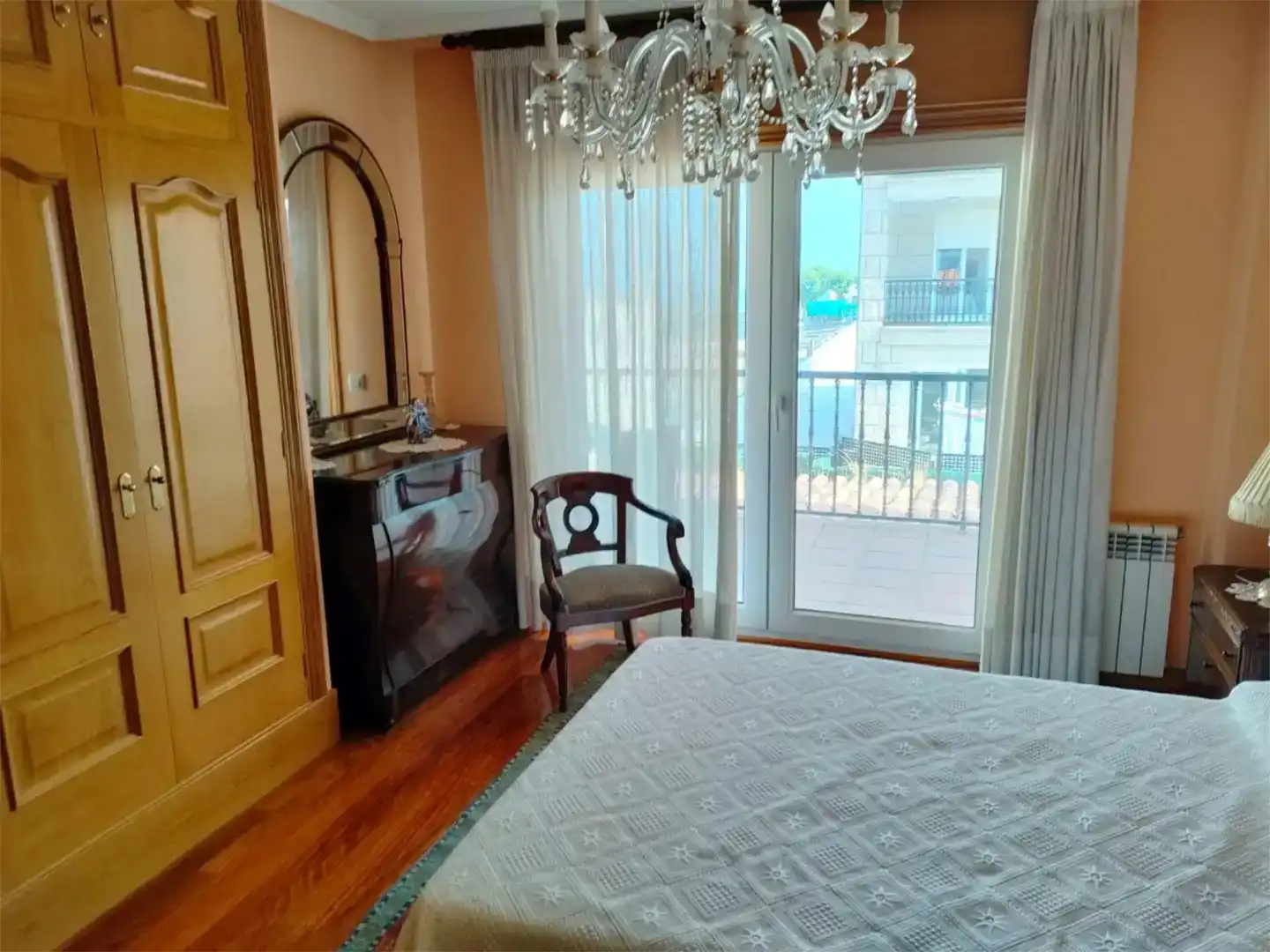 Dormitori de Casa adosada de lloguer en Baiona amb Jardí privat, Parquet i Traster