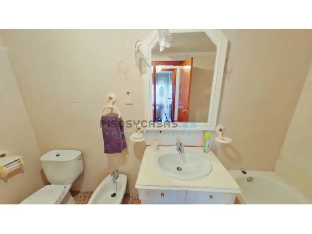 Baño de Apartamento en venta en Tarazona con Balcón